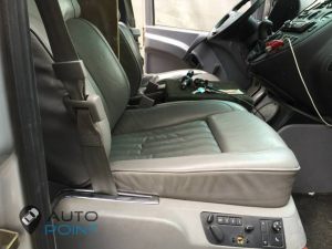 Seats_VW_Phaeton-Mercedes_Vito_d04
