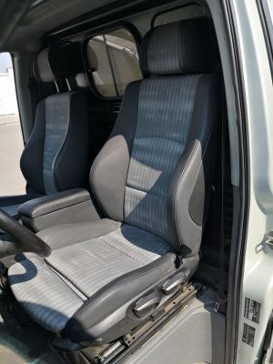 Seats_BMW1_E80-Mercedes_Vito_d06