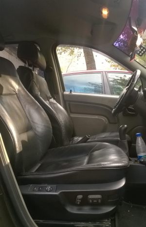 Seats_BMW7_E38-Renault_Logan_d03