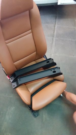 Seats_BMW_X6_E71-Toyota_Land_Cruiser_200_d13