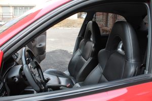 Daewoo_Lanos-seats_Mazda_RX8_d02